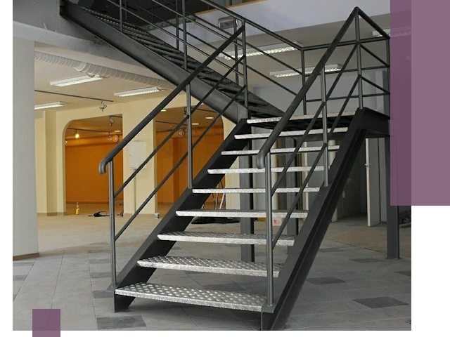 Лестницы для офиса в Елабуге: изготовление, монтаж, демонтаж