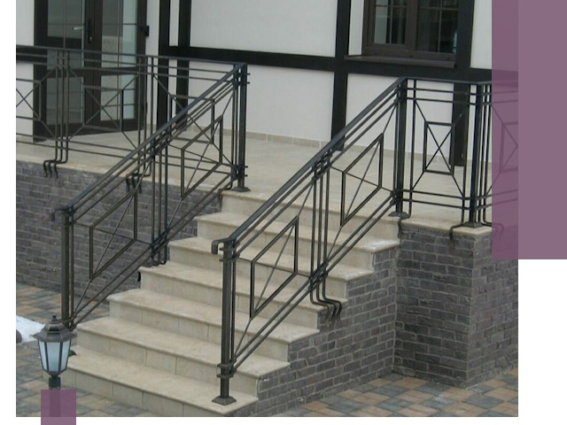 Перила для крыльца в Елабуге — монтаж, изготовление и установка