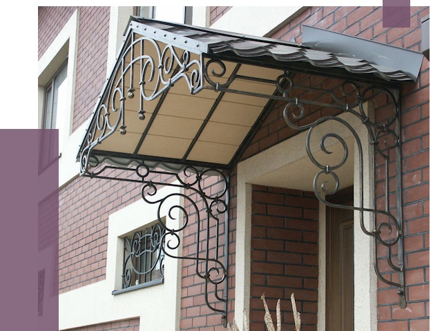 Двускатные козырьки в Елабуге под ключ от 12660 руб.